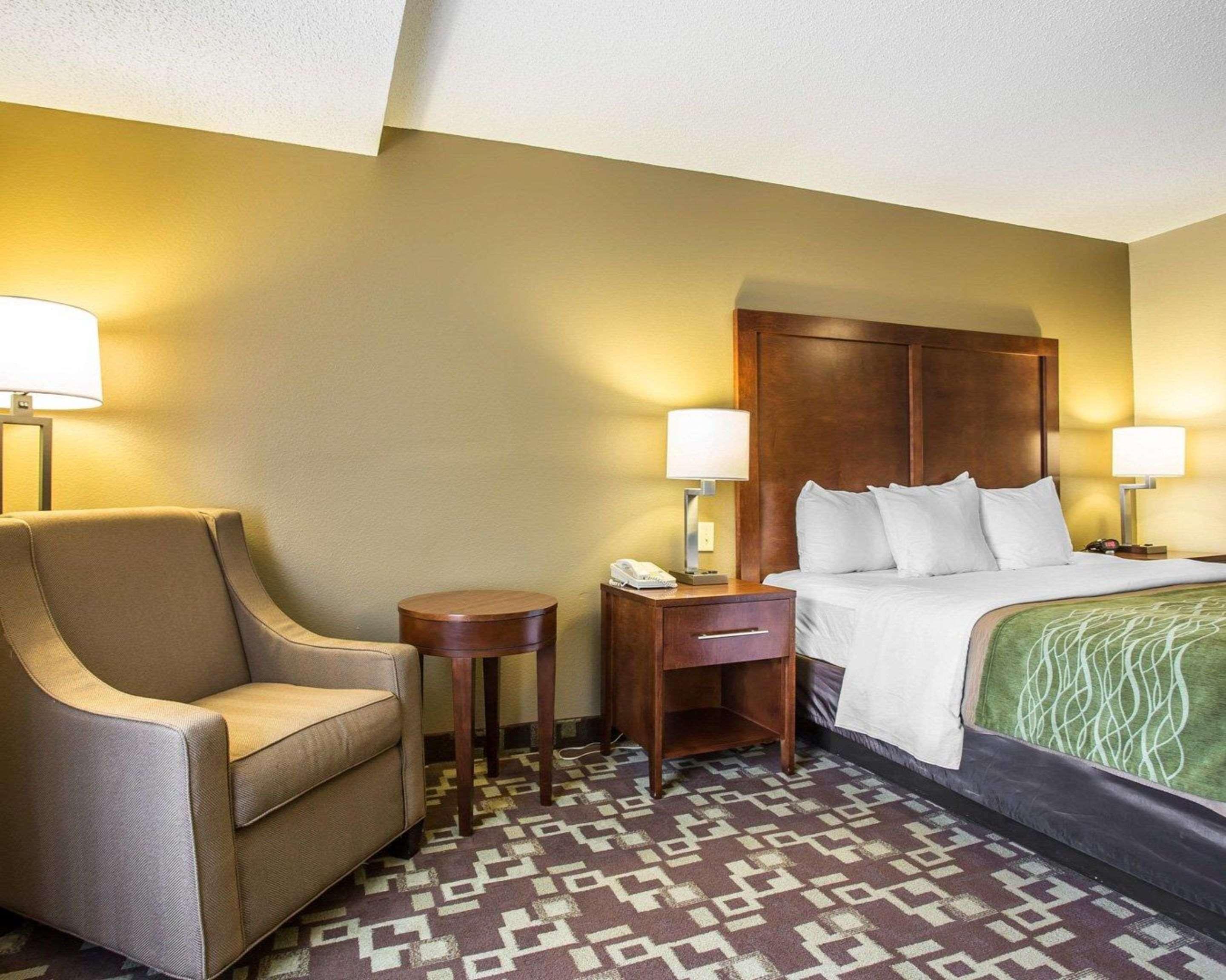 Comfort Inn & Suites Walterboro I-95 Buitenkant foto