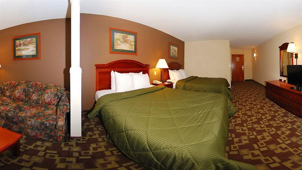 Comfort Inn & Suites Walterboro I-95 Buitenkant foto