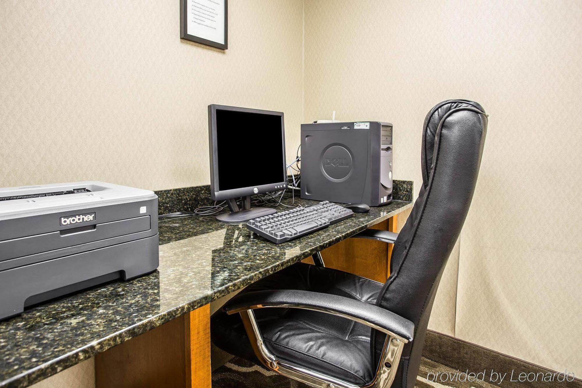 Comfort Inn & Suites Walterboro I-95 Buitenkant foto