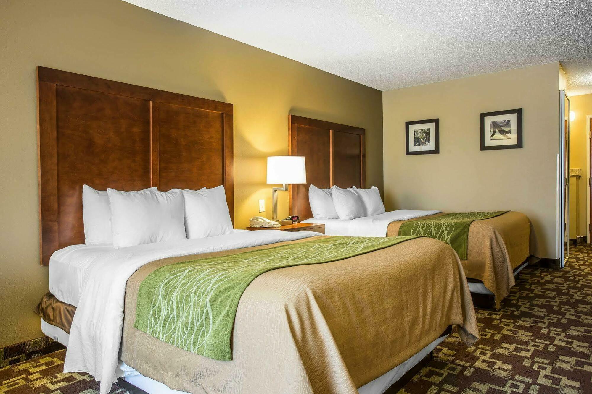 Comfort Inn & Suites Walterboro I-95 Buitenkant foto