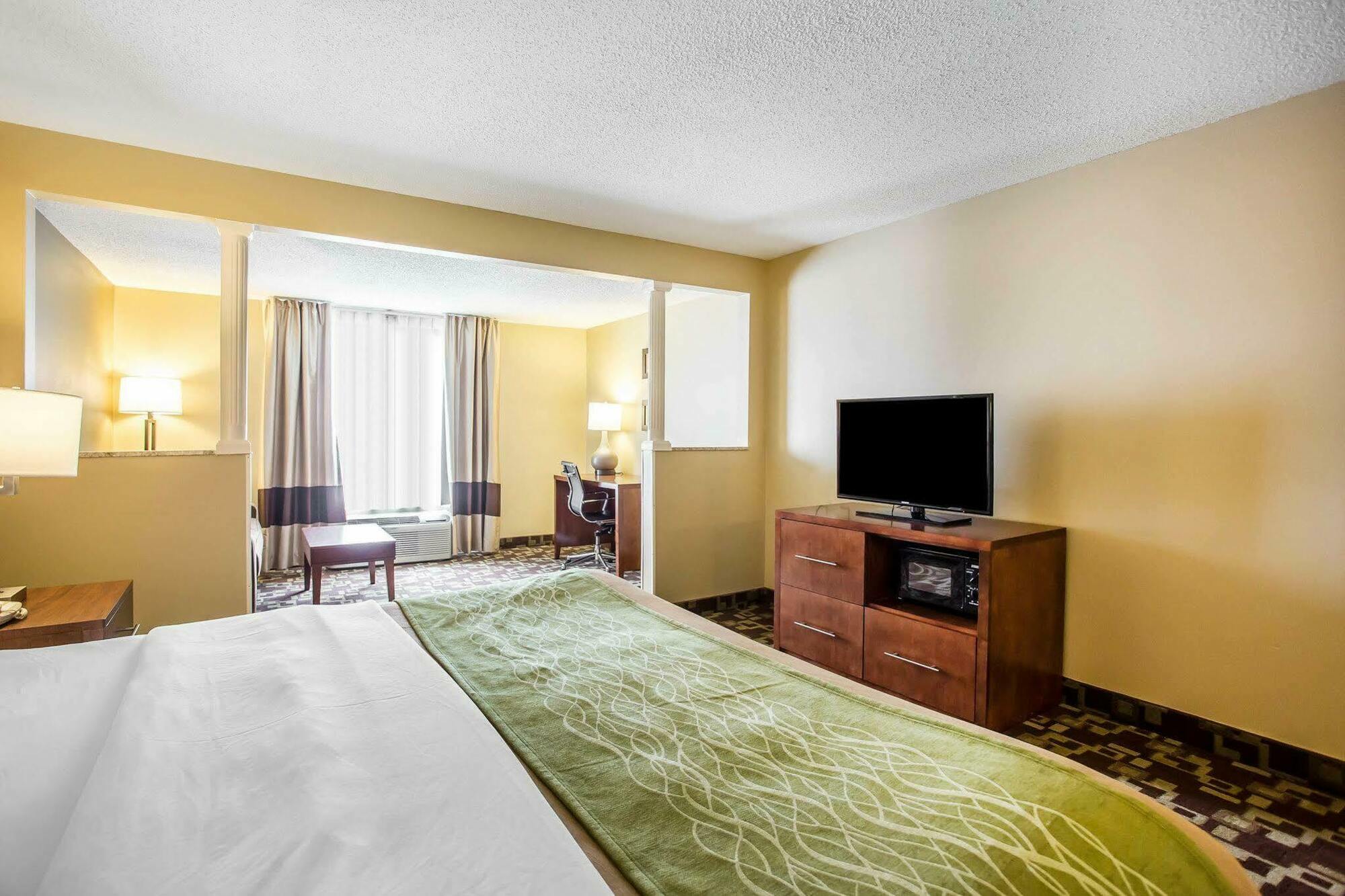 Comfort Inn & Suites Walterboro I-95 Buitenkant foto