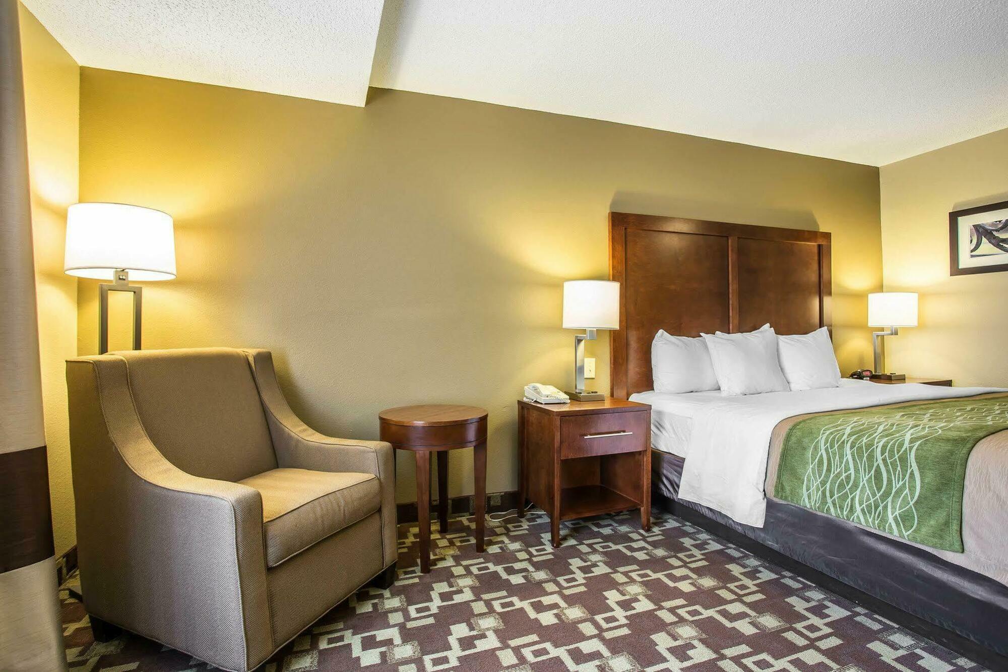 Comfort Inn & Suites Walterboro I-95 Buitenkant foto